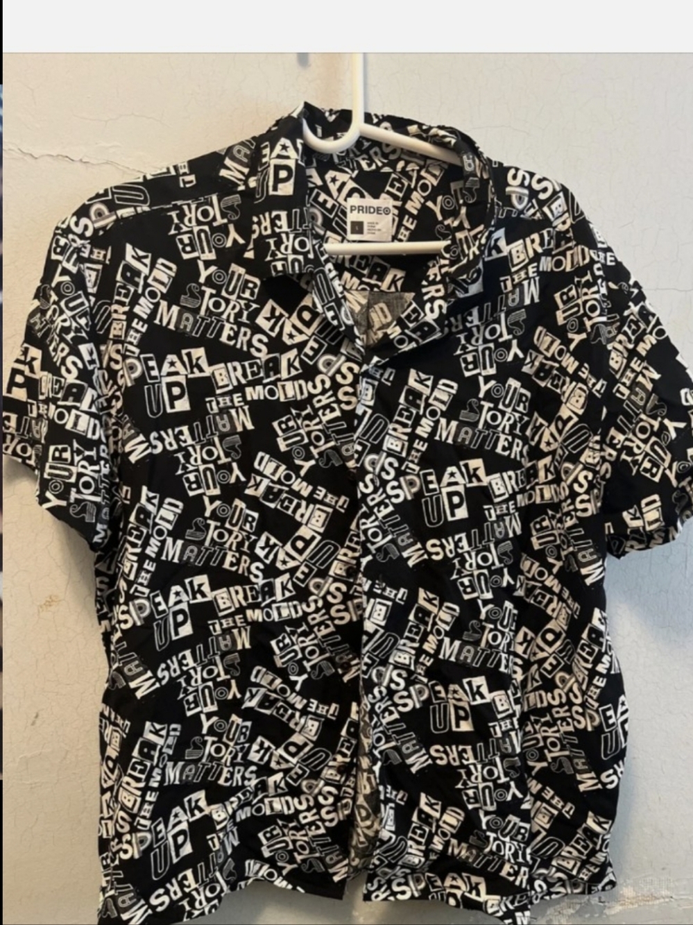 TARGET PRIDE button Up Graphic T-shirt - Mens Size XL